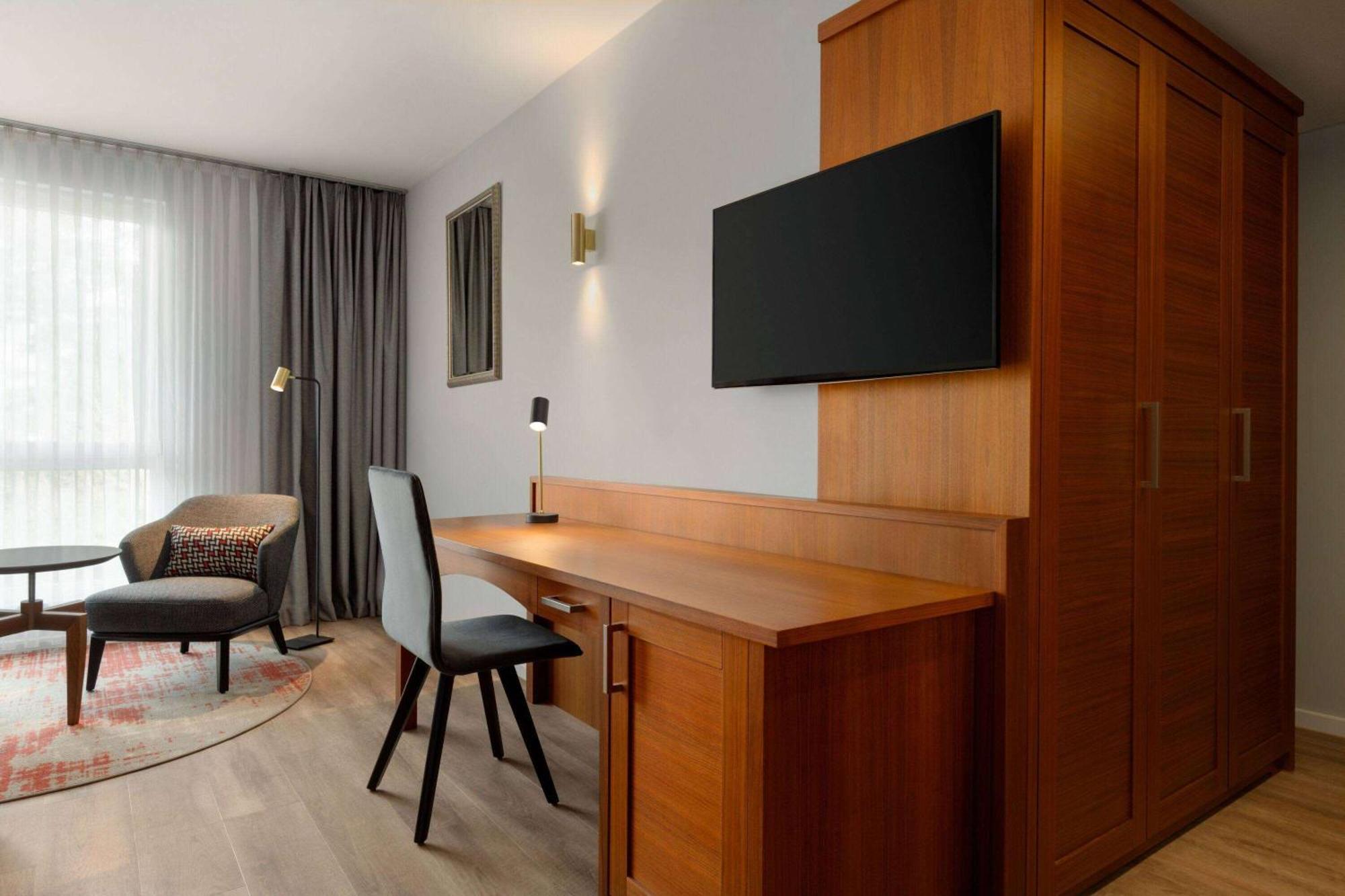 فندق Ramada By Wyndham Duesseldorf راتينغن المظهر الخارجي الصورة