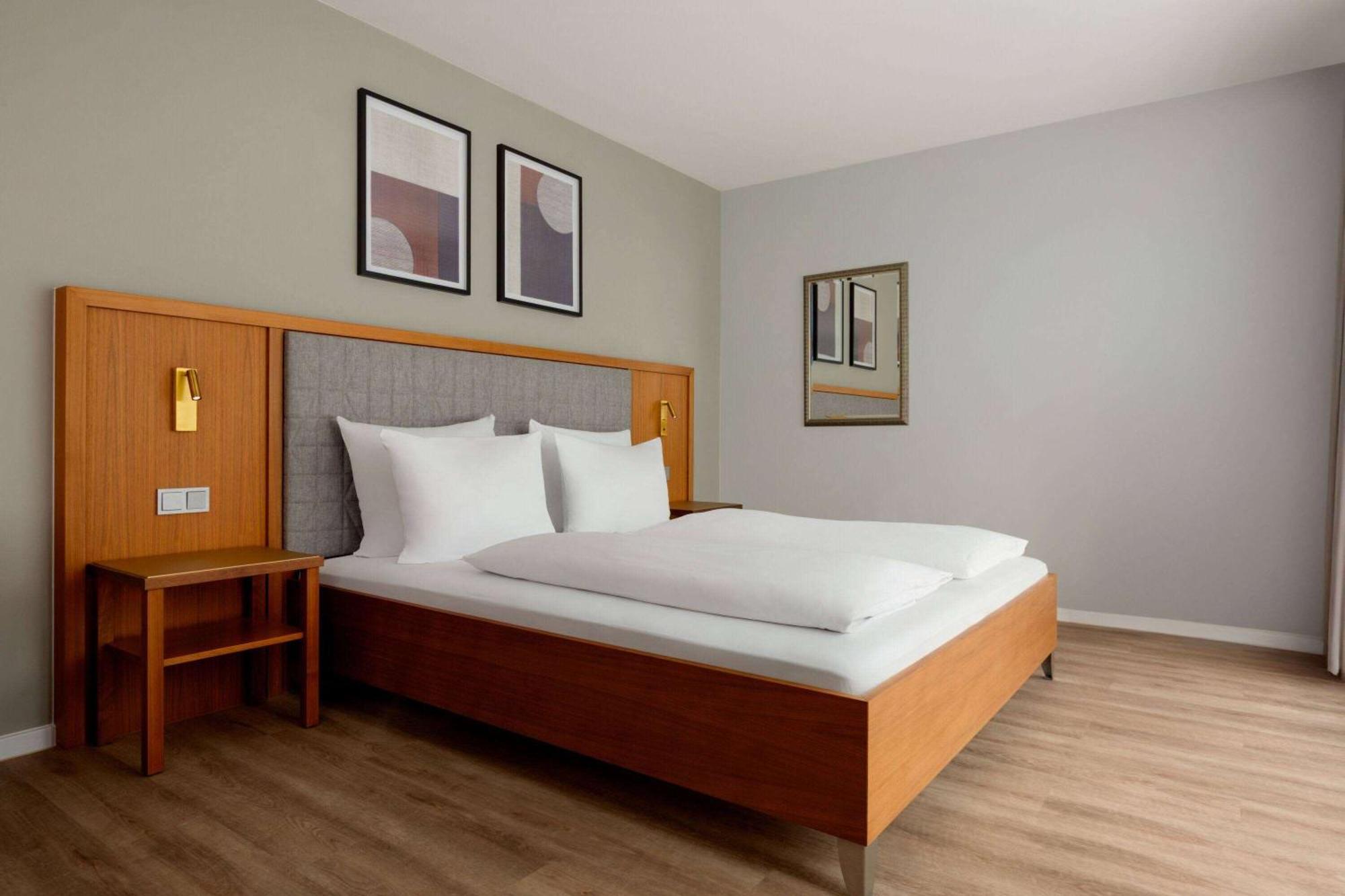فندق Ramada By Wyndham Duesseldorf راتينغن المظهر الخارجي الصورة